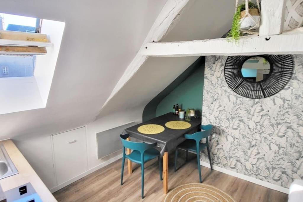 La Cabane - Petit Studio Mansarde - Plage 50M - Rue Gratuite Saint-Malo Eksteriør bilde